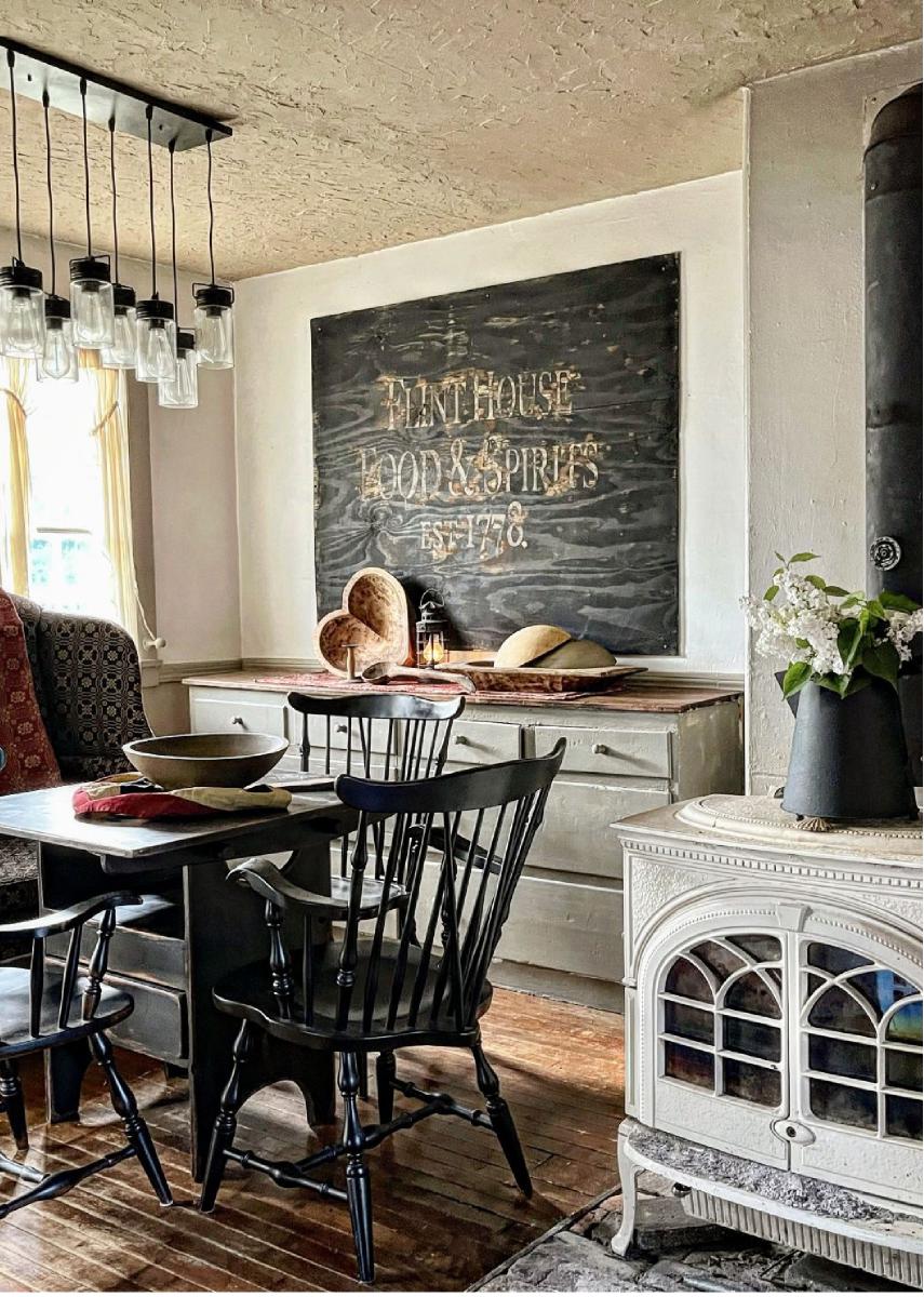 Anne Clay Interior 3