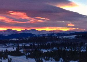Colorado Mountain Sunset Scene